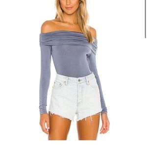 Blue silky top lovers&friends